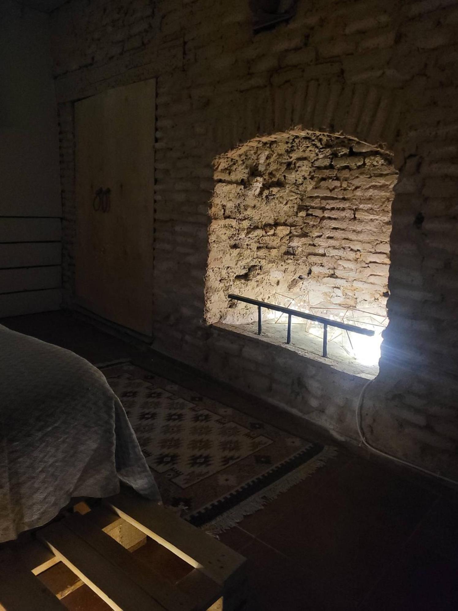 Friends Hostel Tbilisi ภายนอก รูปภาพ