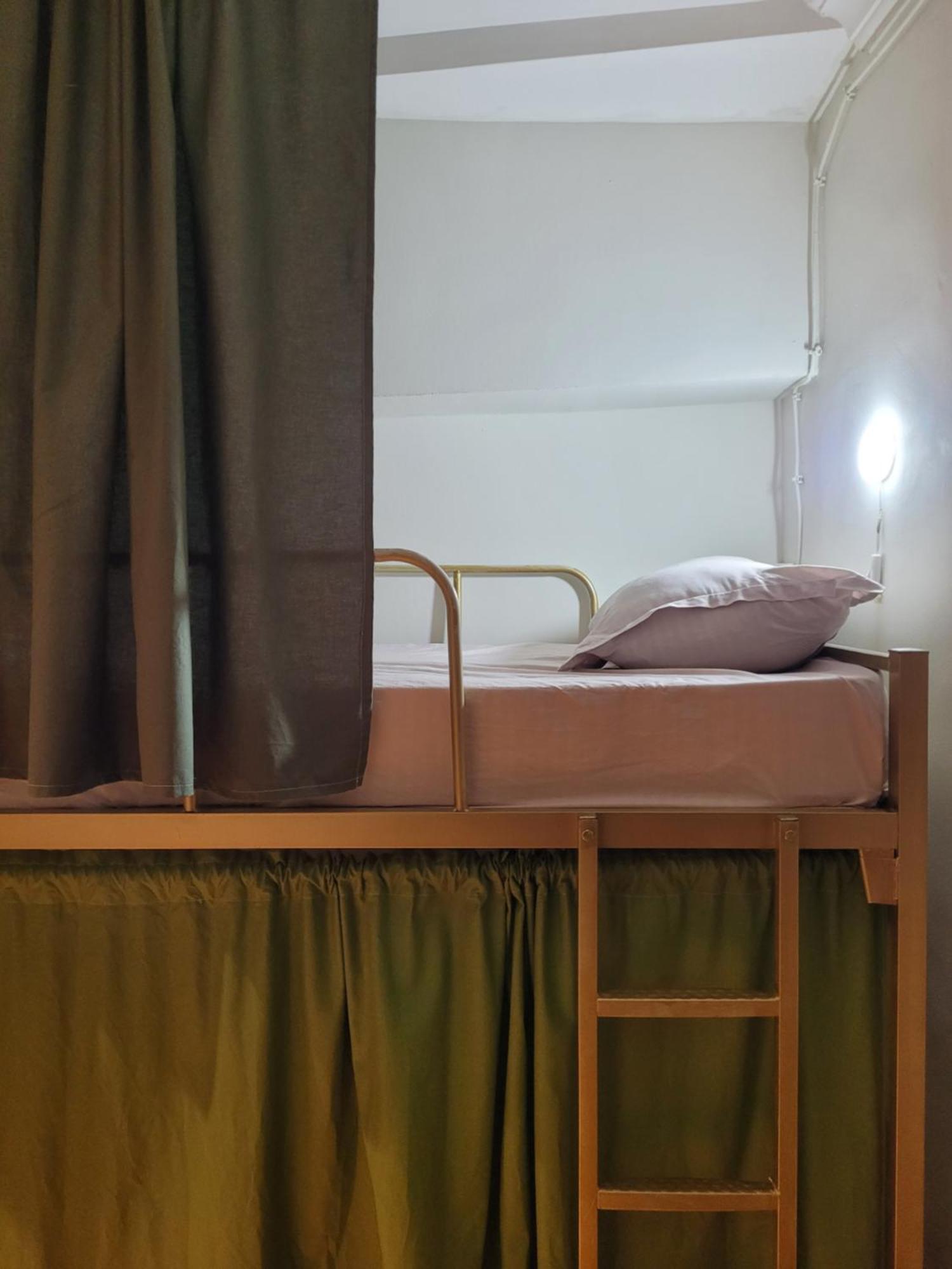Friends Hostel Tbilisi ภายนอก รูปภาพ